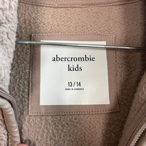Abercrombie Kids Sherpa Fleece Camel Zip up Sweater Jacket Sz 13/14 - Picture 4 of 8